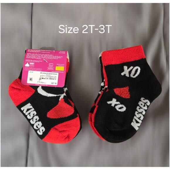NWT Hershey's Kisses Girls Beige T-Shirt & Ankle Socks 3 Pack / 2T-3T - Picture 3 of 3